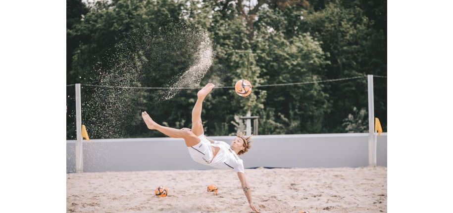 De ideale outfit voor voetvolley